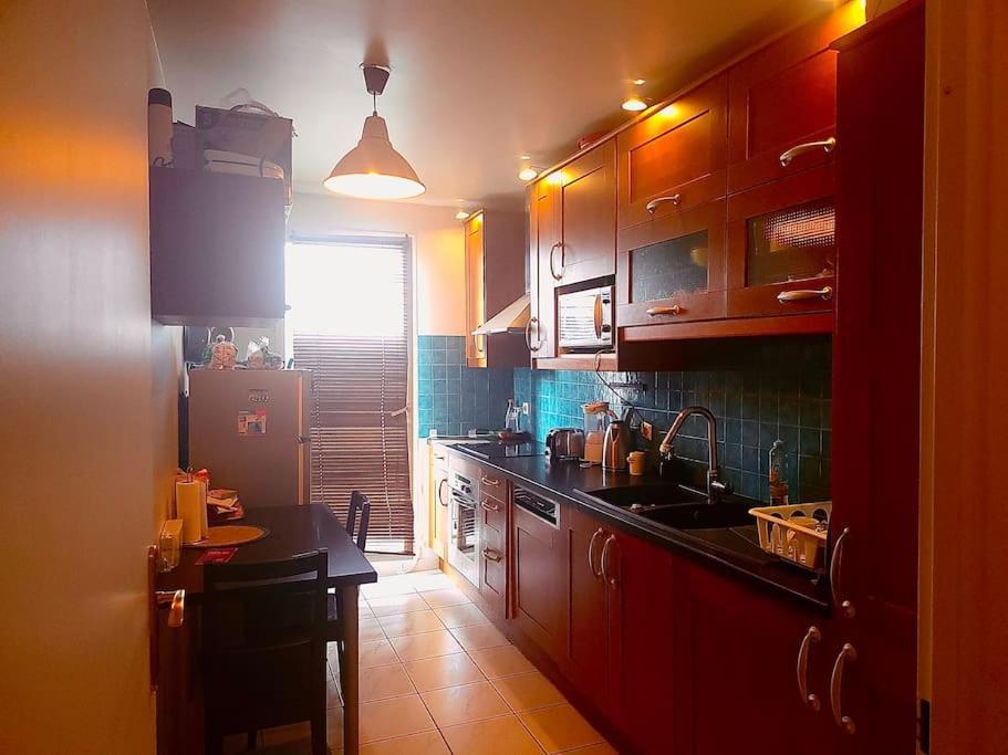 Cozy Haven Near Paris La Defense Grande Arche Διαμέρισμα Κουρμπεβουά Εξωτερικό φωτογραφία